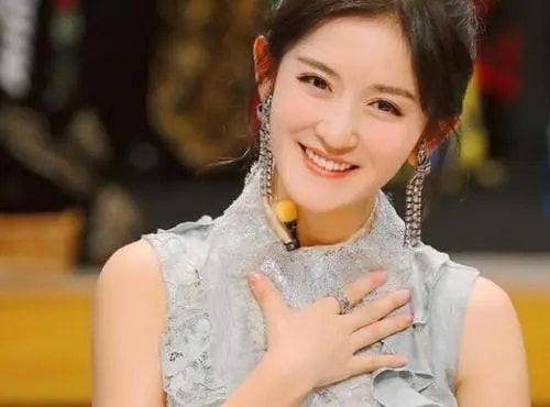 娱乐吃瓜谢娜是谁呀,娱乐界的“吃瓜女王”  第1张