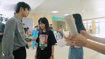 吃瓜娱乐资料,揭秘明星幕后故事与八卦传闻  第1张