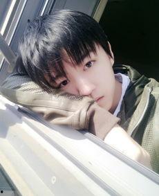 娱乐吃瓜酱帅气的男朋友,帅气男友助力娱乐吃瓜酱星光熠熠 第3张 娱乐吃瓜酱帅气的男朋友,帅气男友助力娱乐吃瓜酱星光熠熠 第3张